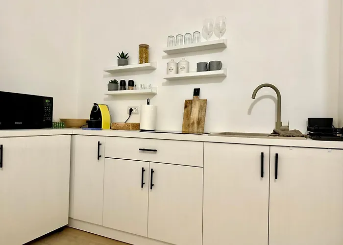 Central - Cozy Studio